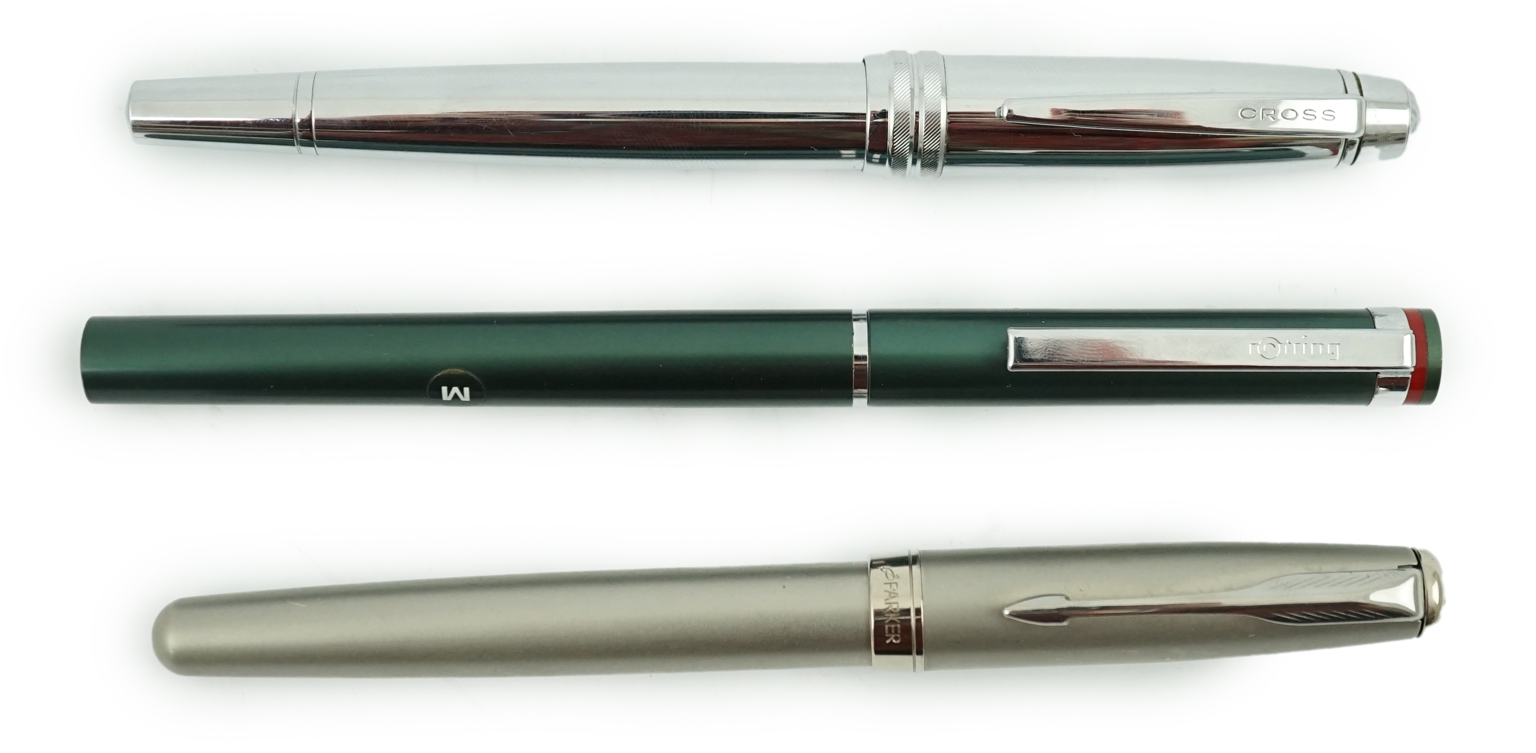 A Cross fountain pen plus two other pens (3)